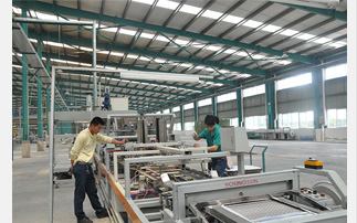 探秘冠軍品質(zhì)之源 新浪家居評測團走進冠軍磁磚工廠實錄